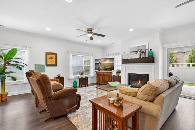 10245 Hyland Run, Plain City, OH 43064