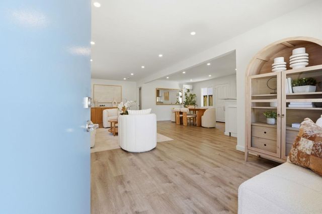 150 Middlefield Road, Palo Alto, CA 94301