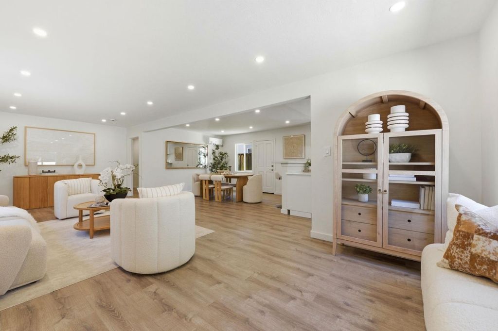 150 Middlefield Road, Palo Alto, CA 94301