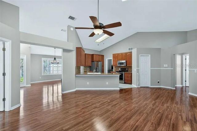 112 MADRONA DRIVE, Eustis, FL 32726