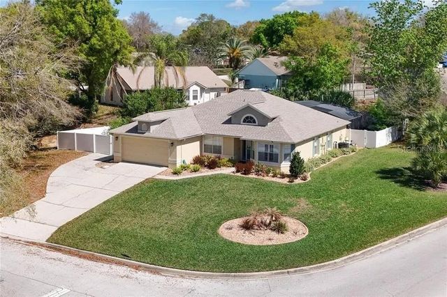 112 MADRONA DRIVE, Eustis, FL 32726