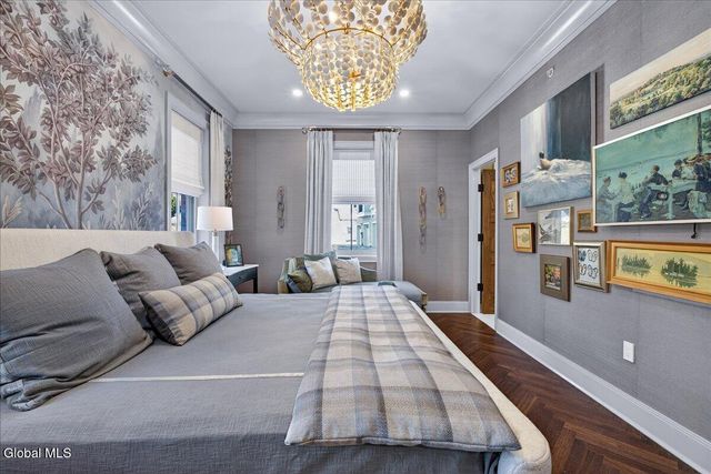 122 Regent Street Unit 1, Saratoga Springs, NY 12866