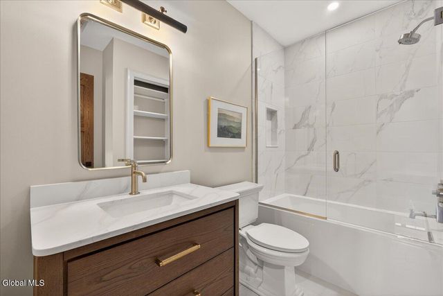 122 Regent Street Unit 1, Saratoga Springs, NY 12866