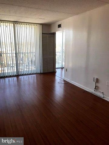 401 COOPER LANDING ROAD ## 319, Cherry Hill, NJ 08002