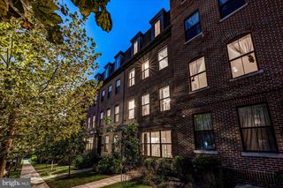 2118 18TH ST N, Arlington, VA 22201