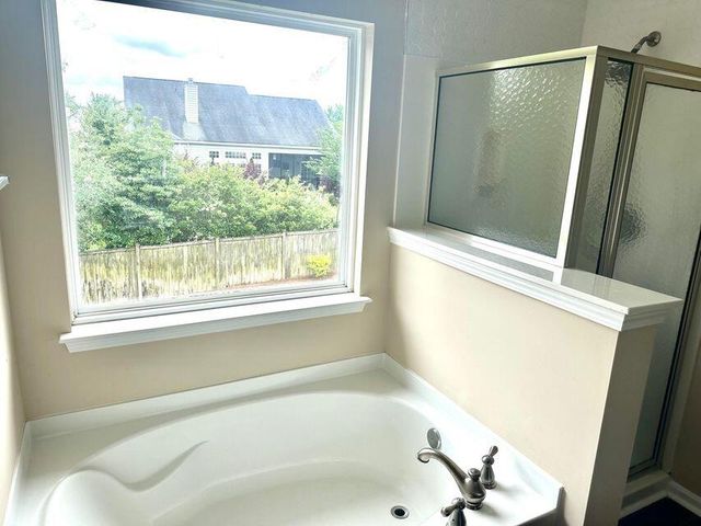 1333 Song Sparrow Way, Hanahan, SC 29410