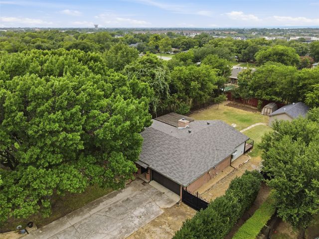 917 E Worth Street, Grapevine, TX 76051
