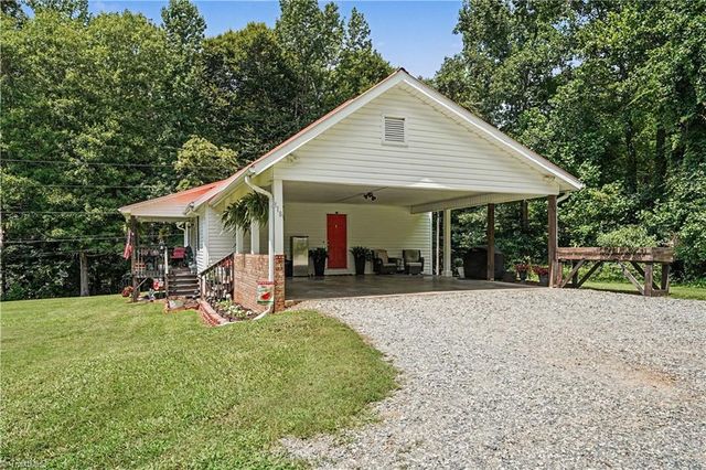118 Pine Top Road, Lexington, NC 27295