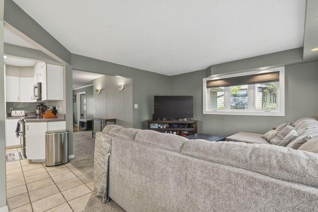 1536 9th Avenue NE, Rochester, MN 55906