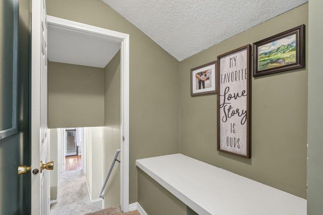 1536 9th Avenue NE, Rochester, MN 55906