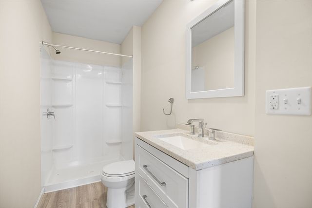 202 Broadway 31, Lawrence, MA 01840