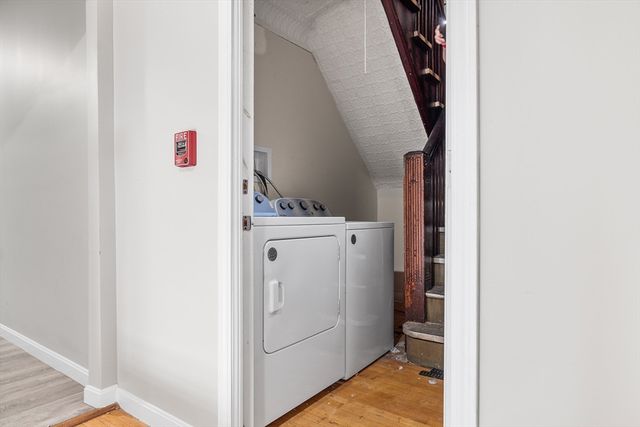 202 Broadway 31, Lawrence, MA 01840
