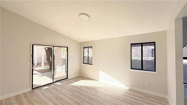 365 Peach Tree Drive, Henderson, NV 89014