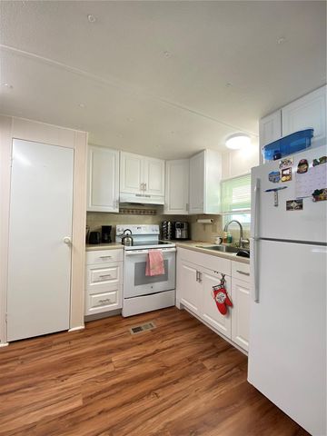 2511 18TH STREET W, Bradenton, FL 34205