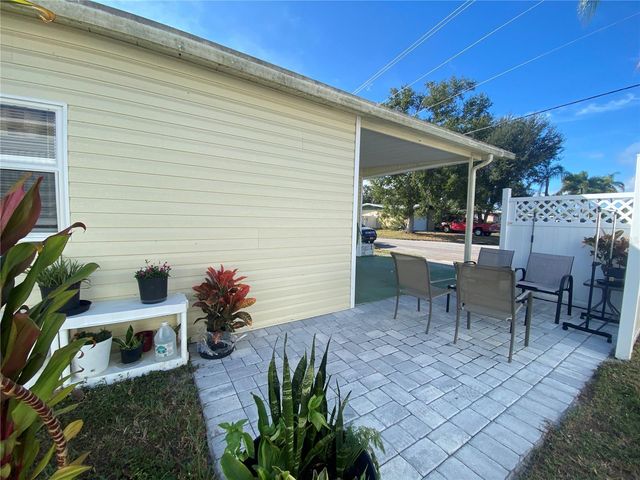 2511 18TH STREET W, Bradenton, FL 34205