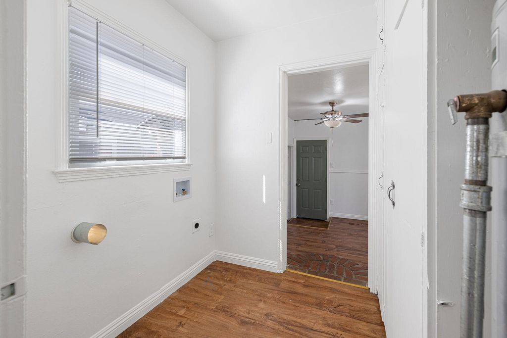 Image 18 of property listing at 210 E Bush Street, Lemoore, CA 93245