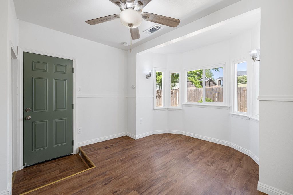 Image 19 of property listing at 210 E Bush Street, Lemoore, CA 93245