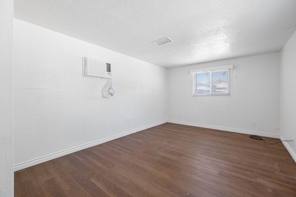 Image 22 of property listing at 210 E Bush Street, Lemoore, CA 93245