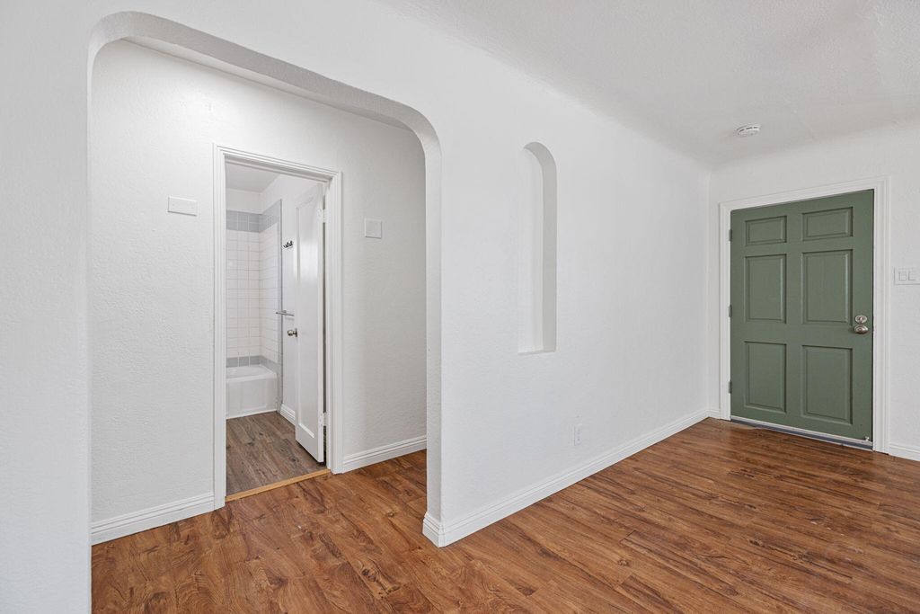 Image 25 of property listing at 210 E Bush Street, Lemoore, CA 93245