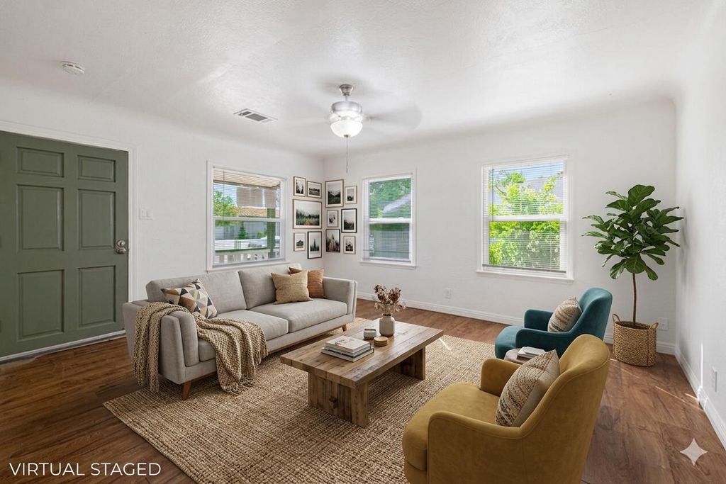 Image 7 of property listing at 210 E Bush Street, Lemoore, CA 93245