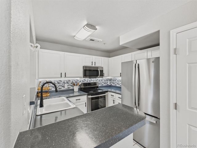 14296 E Whitaker Place 111, Aurora, CO 80015