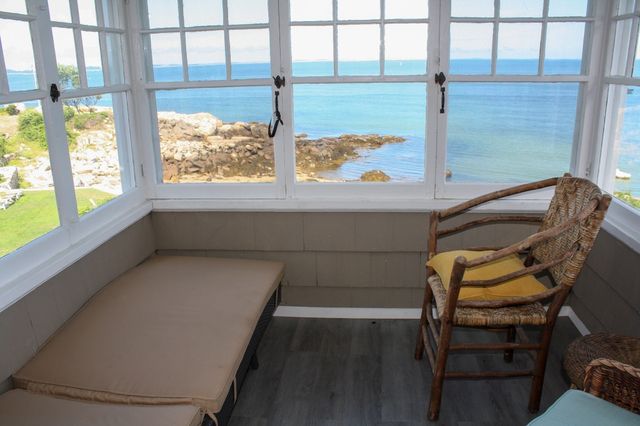 4 Diamond Ave, Gloucester, MA 01930