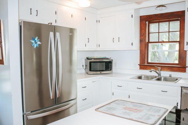 4 Diamond Ave, Gloucester, MA 01930