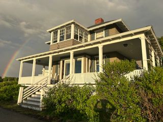 4 Diamond Ave, Gloucester, MA 01930
