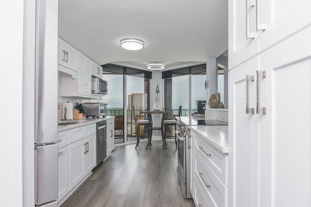 9650 Shore Dr Apt 1911, Myrtle Beach, SC 29572