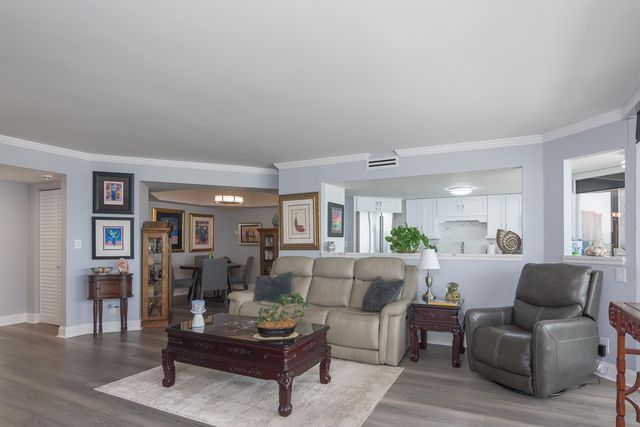 9650 Shore Dr Apt 1911, Myrtle Beach, SC 29572