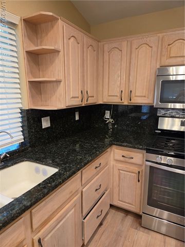 7757 Foredawn Drive, Las Vegas, NV 89123