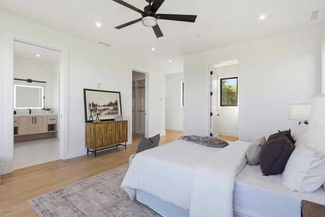 685 Upland Road, Redwood City, CA 94062