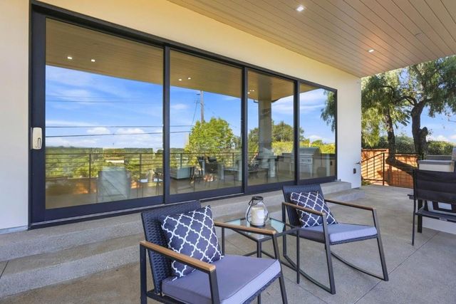 685 Upland Road, Redwood City, CA 94062