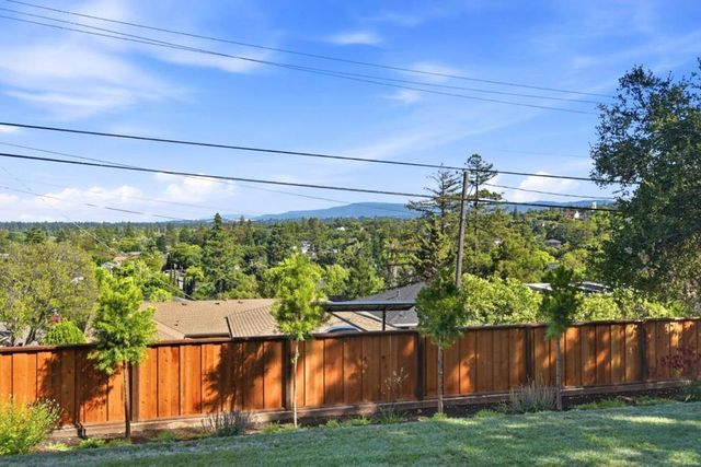 685 Upland Road, Redwood City, CA 94062