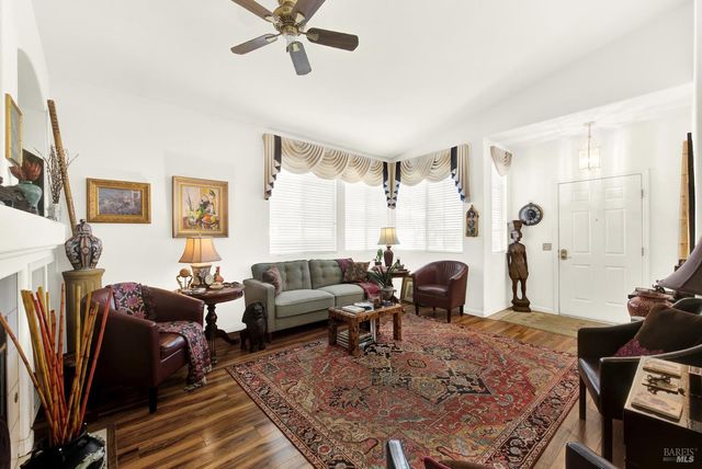 313 Trellis Ln, Vacaville, CA 95687