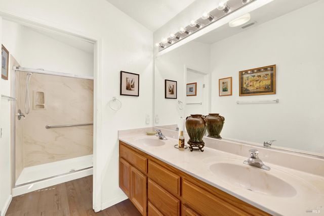 313 Trellis Ln, Vacaville, CA 95687