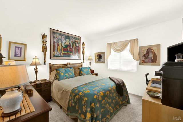 313 Trellis Ln, Vacaville, CA 95687