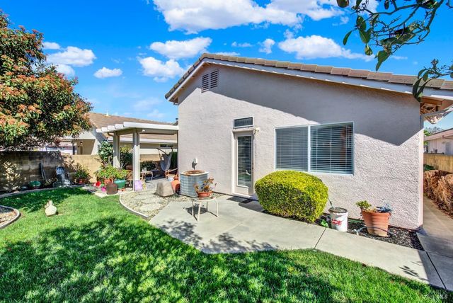 313 Trellis Ln, Vacaville, CA 95687