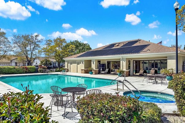 313 Trellis Ln, Vacaville, CA 95687