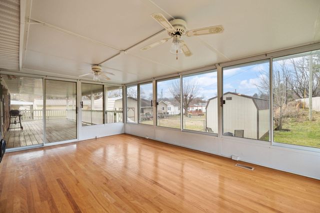 211 Reams Street, London, KY 40741