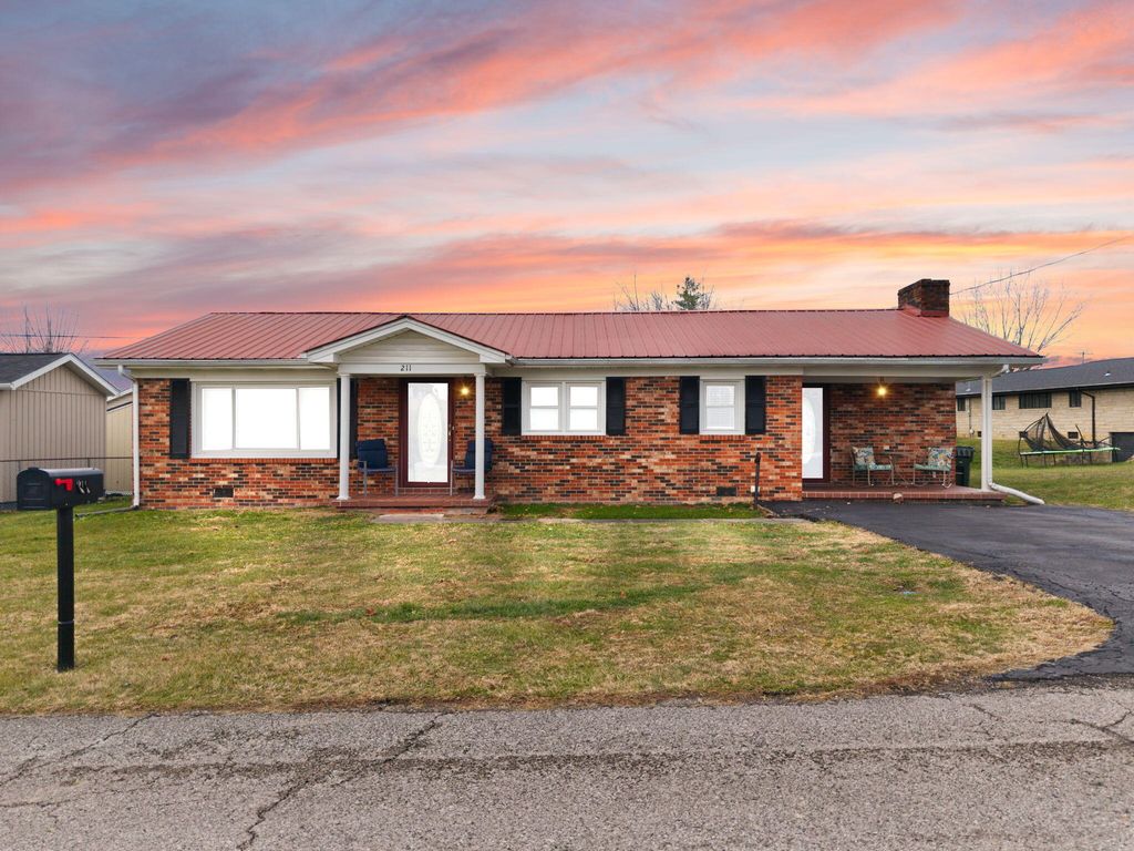 211 Reams Street, London, KY 40741