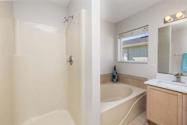 19 PRESTWICK LANE, Palm Coast, FL 32164