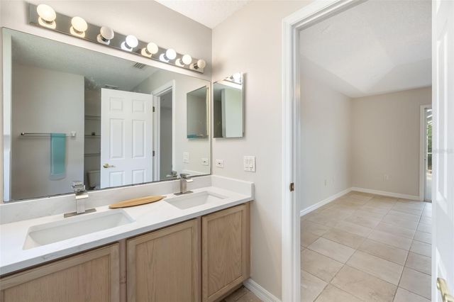 19 PRESTWICK LANE, Palm Coast, FL 32164