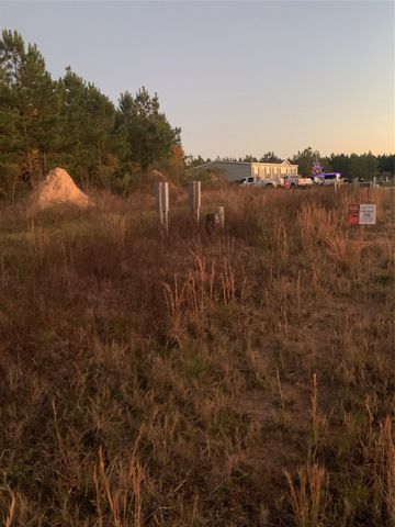 212 Road 5604, Cleveland, TX 77327