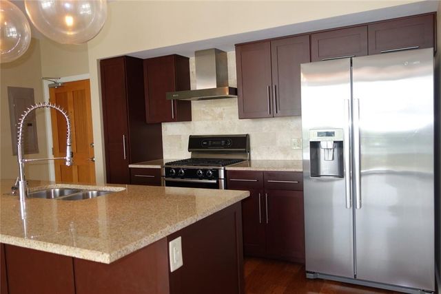 1600 Barton Springs RD 1407, Austin, TX 78704