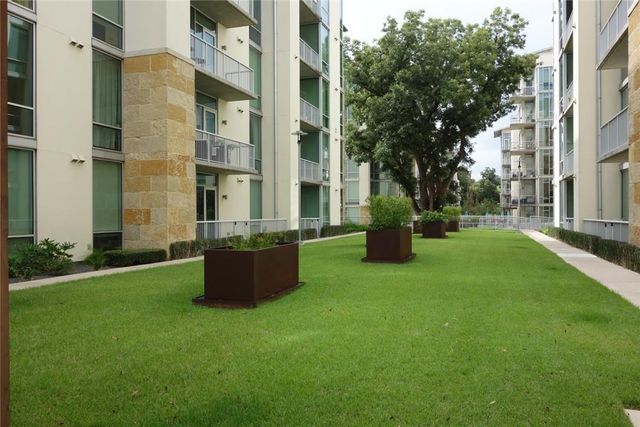 1600 Barton Springs RD 1407, Austin, TX 78704