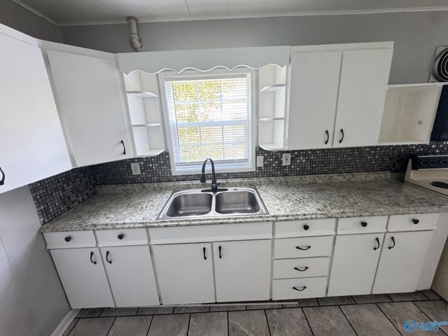 2301 North Rose Drive SW, Huntsville, AL 35805