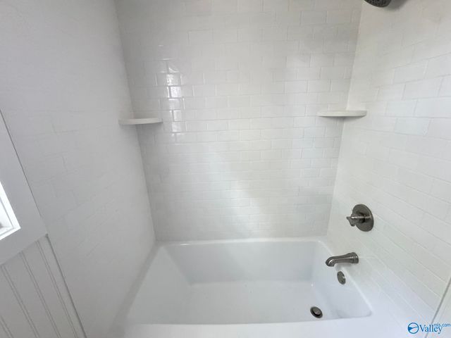 2301 North Rose Drive SW, Huntsville, AL 35805