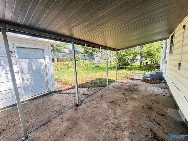 2301 North Rose Drive SW, Huntsville, AL 35805