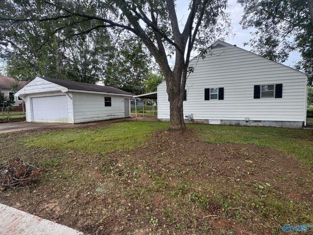 2301 North Rose Drive SW, Huntsville, AL 35805